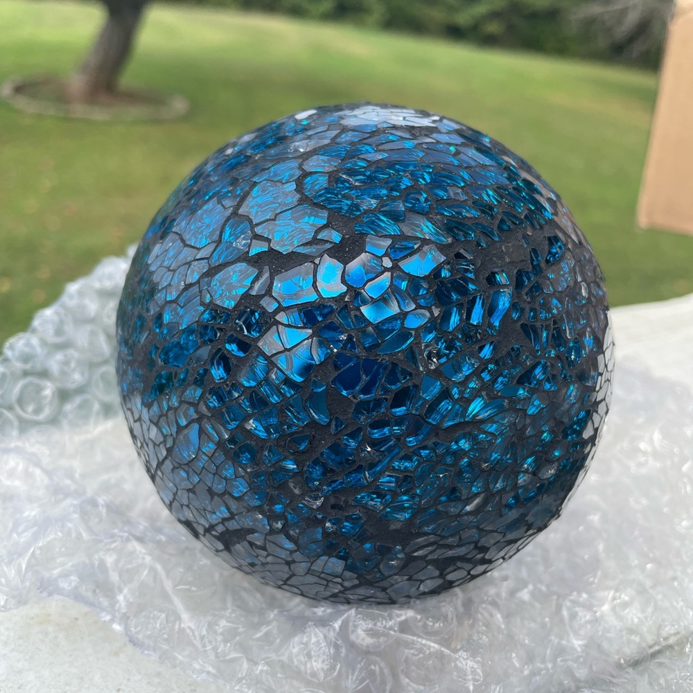 (2) Decorating Orbs